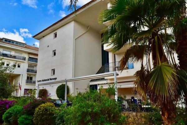 Edificio en calle Consell, 2