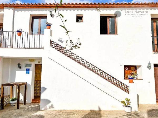 Edificio hotelero en calle la Mar