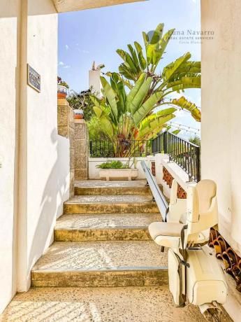 Edificio hotelero en calle la Mar