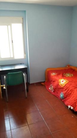 Edificio hotelero en calle del Esperanto