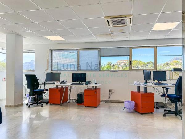 Edificio en Cap-negret