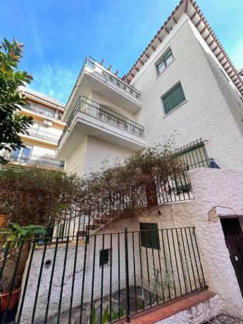 Edificio en calle Metge en Cosme Bayona, 1