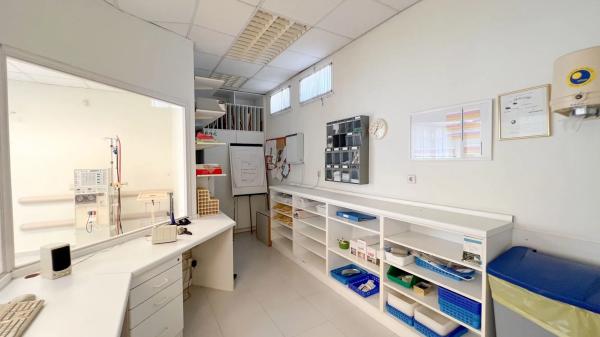 Edificio de uso mixto en calle Pagre, 2