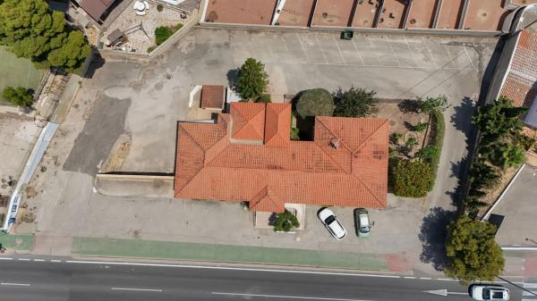 Edificio de uso mixto en calle Pagre, 2
