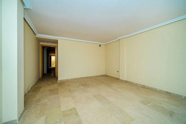 Edificio en Partida el Poble d'Alt