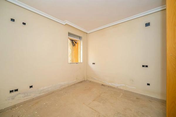 Edificio en Partida el Poble d'Alt