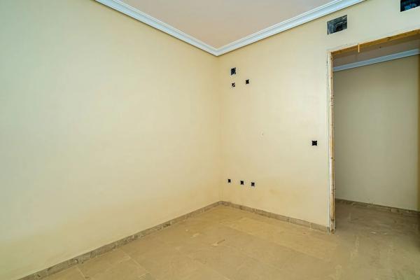 Edificio en Partida el Poble d'Alt