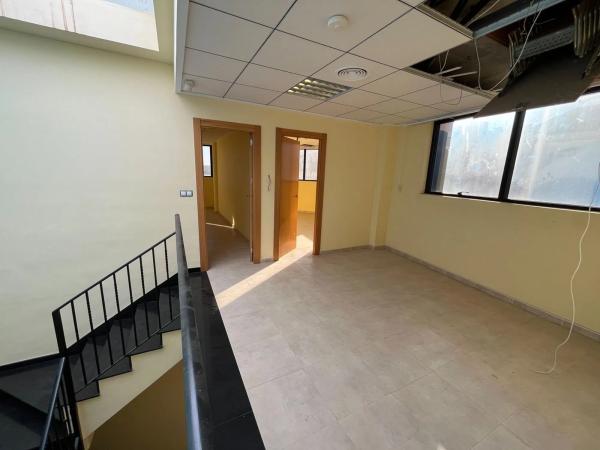 Edificio en Monforte del Cid