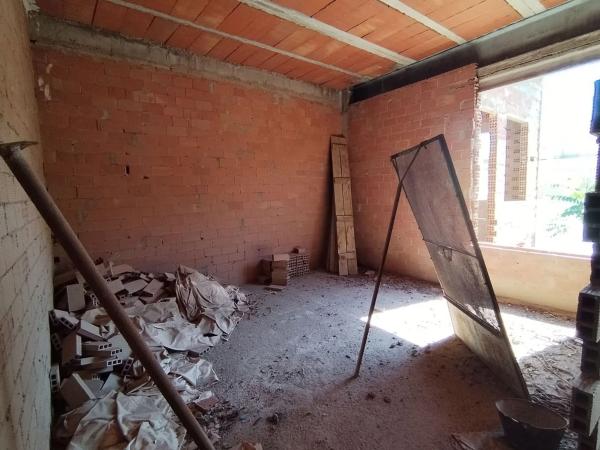 Edificio en avenida dels Reis Catòlics