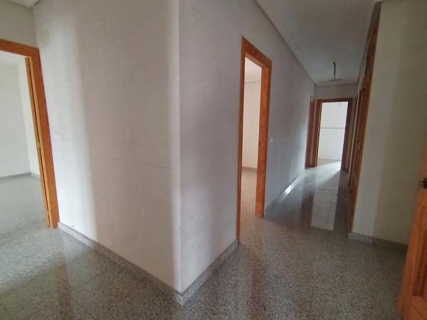 Edificio en calle Isidro Pastor Casas