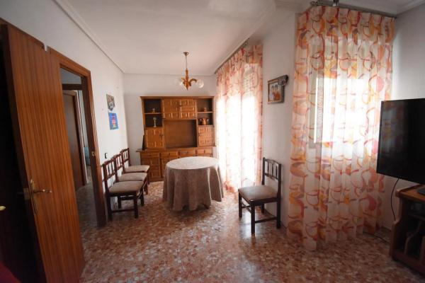 Edificio en San Crispín - Huerta Nueva - Estación