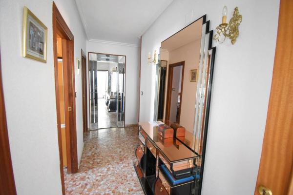 Edificio en San Crispín - Huerta Nueva - Estación