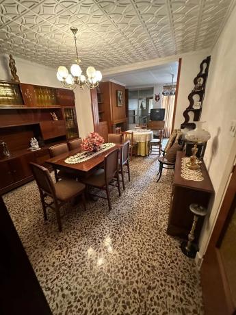 Edificio en calle Manuel Maestre