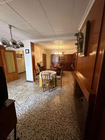 Edificio en calle Manuel Maestre