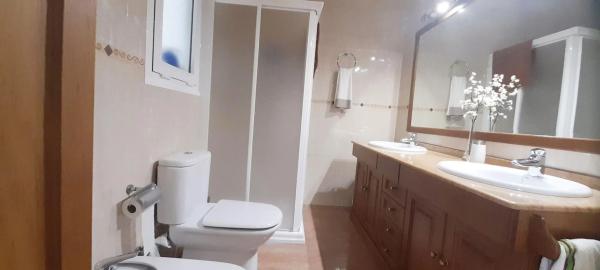 Edificio en Barrio La Coca - La Nía - Vistahermosa