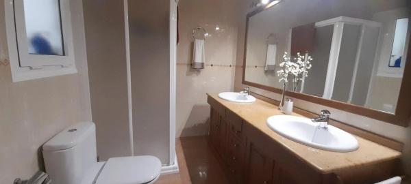 Edificio en Barrio La Coca - La Nía - Vistahermosa