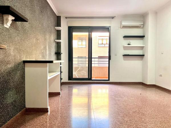 Piso en calle de la Virgen, 19