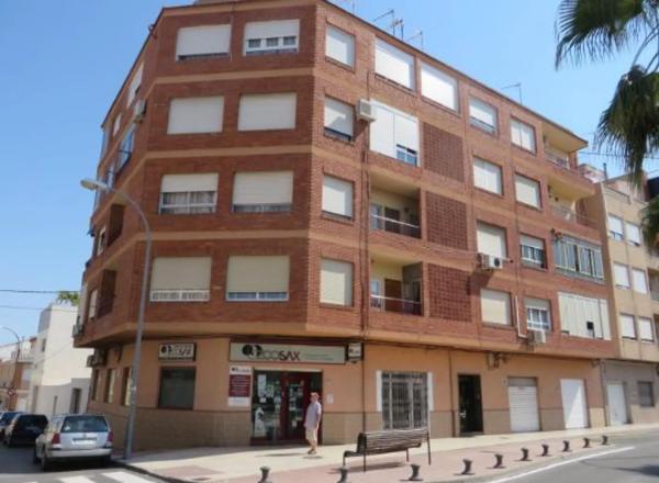 Piso en calle Reyes Católicos, 11