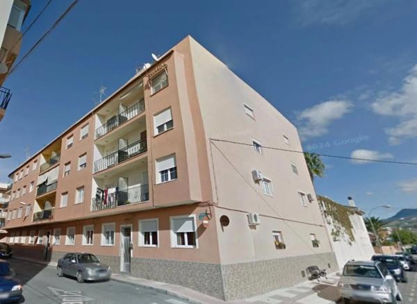 Piso en calle Lepanto