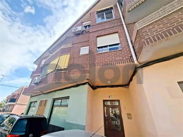 Piso en avenida Juan Carlos I