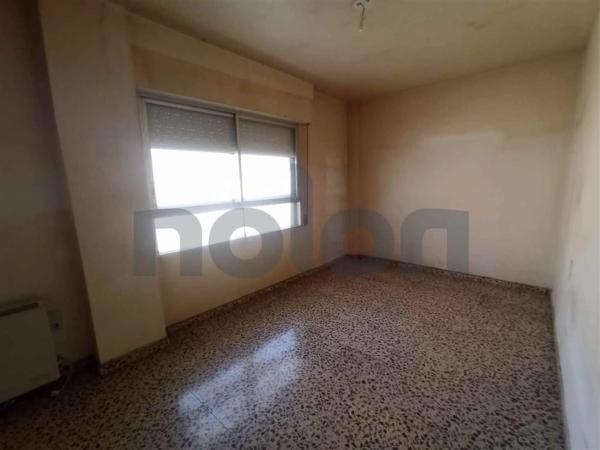 Piso en avenida Juan Carlos I