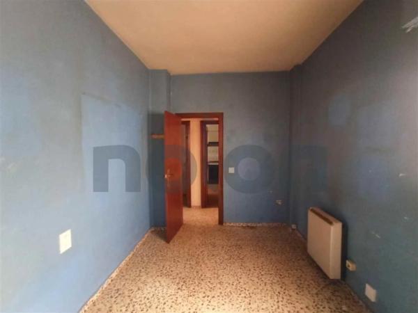 Piso en avenida Juan Carlos I