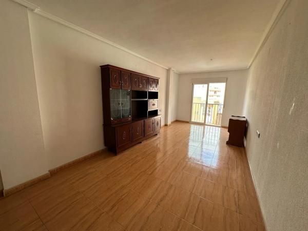 Piso en avenida de la Libertad, 12