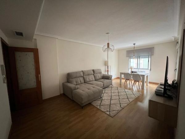 Piso en calle de Doctor Angel Diez Gascon, 30