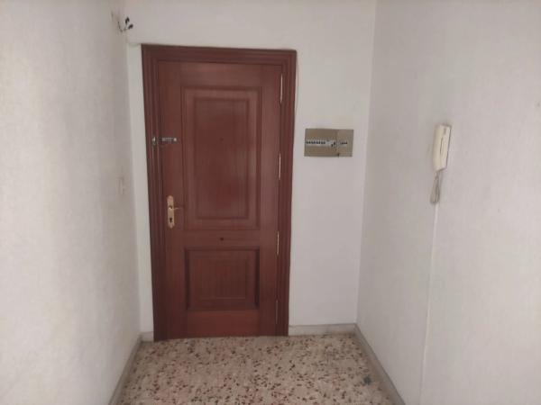 Piso en calle Juan Carlos I, 80