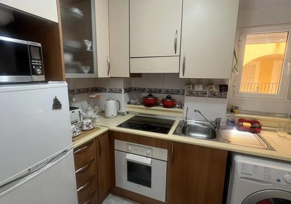 Piso en calle Comunidad Valenciana