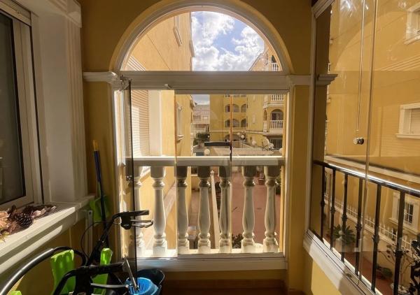 Piso en calle Comunidad Valenciana