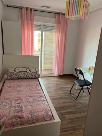 Piso en calle Formentera del Segura, 5