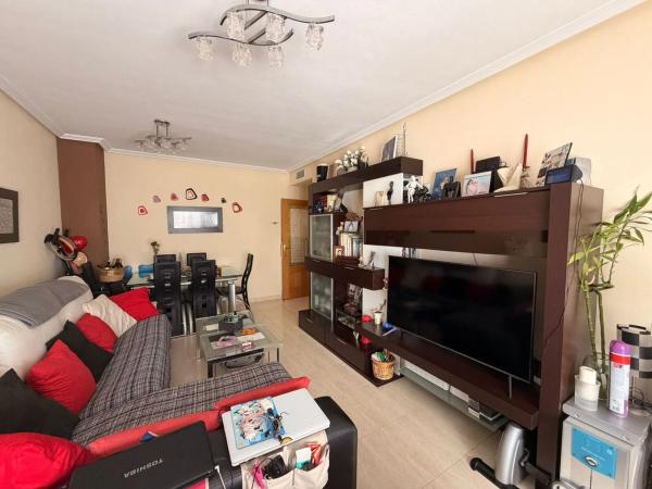 Piso en calle Jacinto Benavente