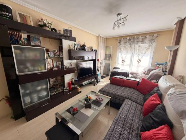 Piso en calle Jacinto Benavente