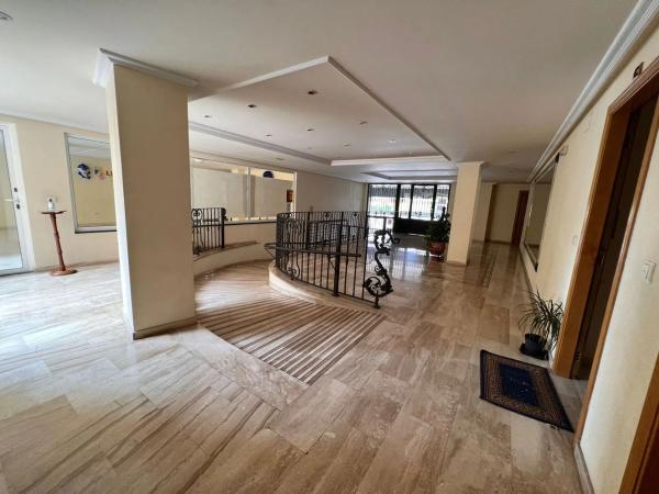 Piso en calle Jacinto Benavente