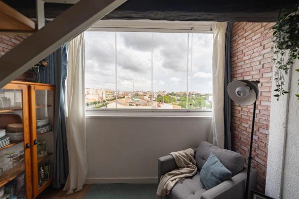 Ático en calle Colombia, 2