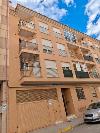 Piso en calle Nuestra Señora de Monserrate, 3