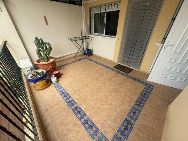 Piso en avenida de las Acacias