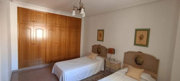 Piso en calle Virgen del Pilar, 11