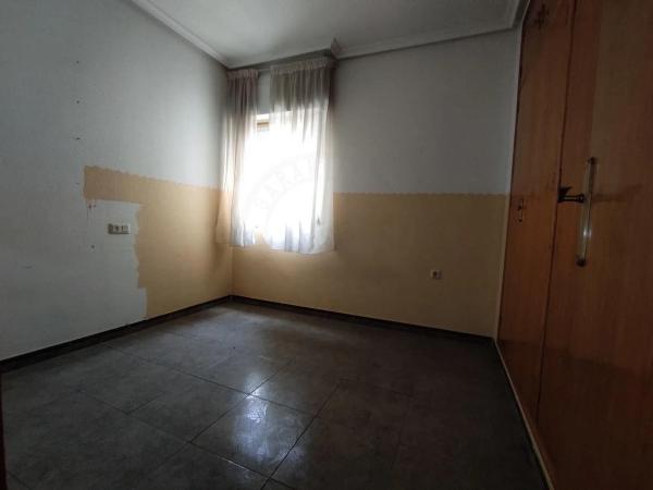 Piso en calle Sequeros