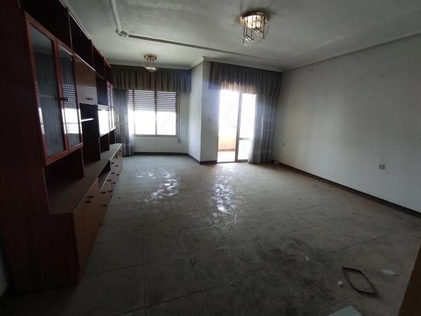 Piso en calle Sequeros