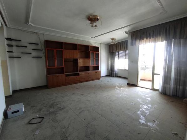 Piso en calle Sequeros