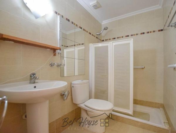 Piso en calle Ramón Juan Larrosa