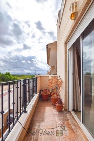 Piso en calle Ramón Juan Larrosa