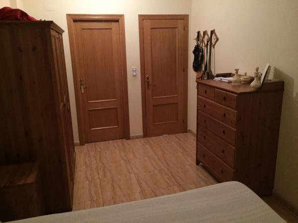 Piso en calle Miguel Hernández, 76