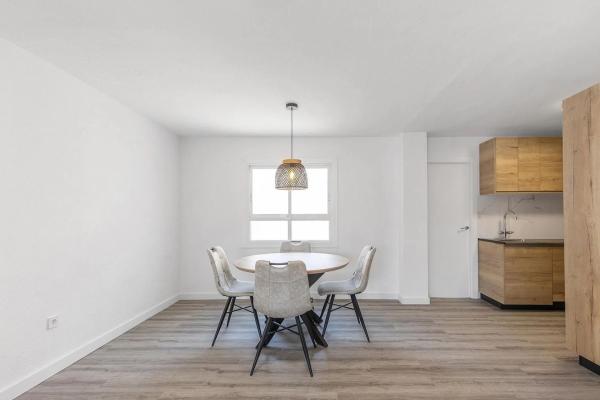 Piso en CL Federico Garcia Lorca, 74