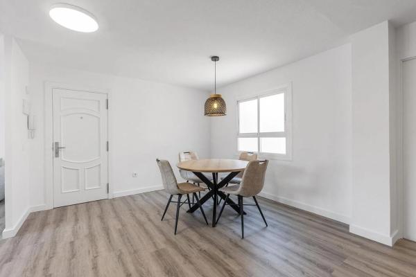 Piso en CL Federico Garcia Lorca, 74