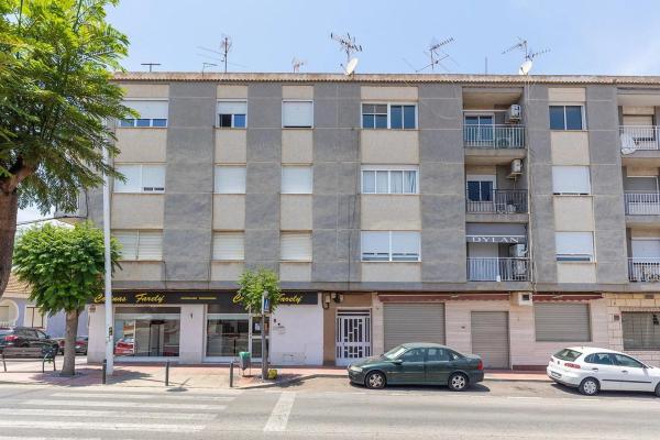 Piso en CL Federico Garcia Lorca, 74