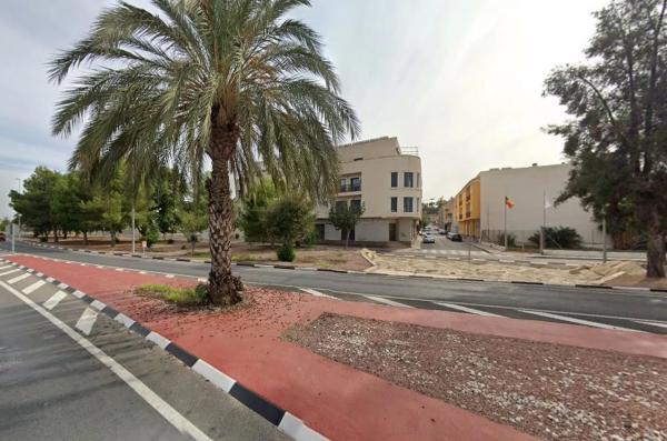 Piso en calle Tomás Villanueva