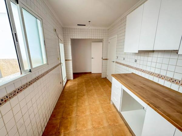 Piso en calle Pablo Picasso, 13